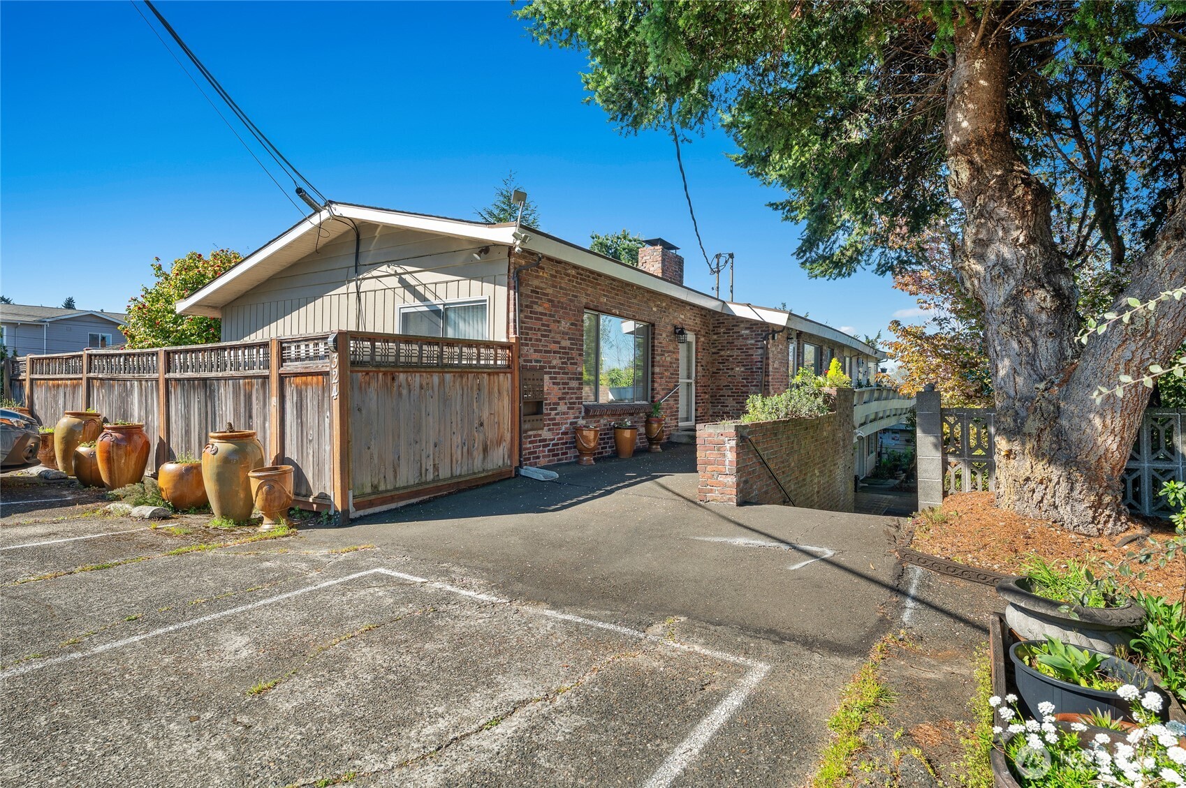 324 3rd Avenue Property Photo 1