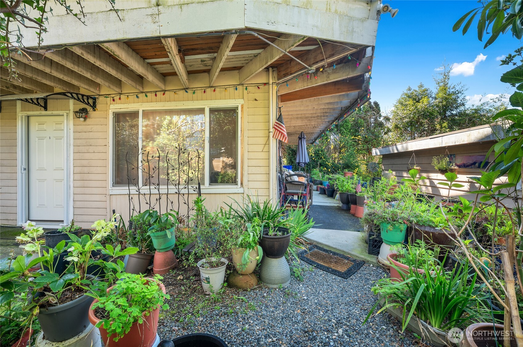 324 3rd Avenue Property Photo 5