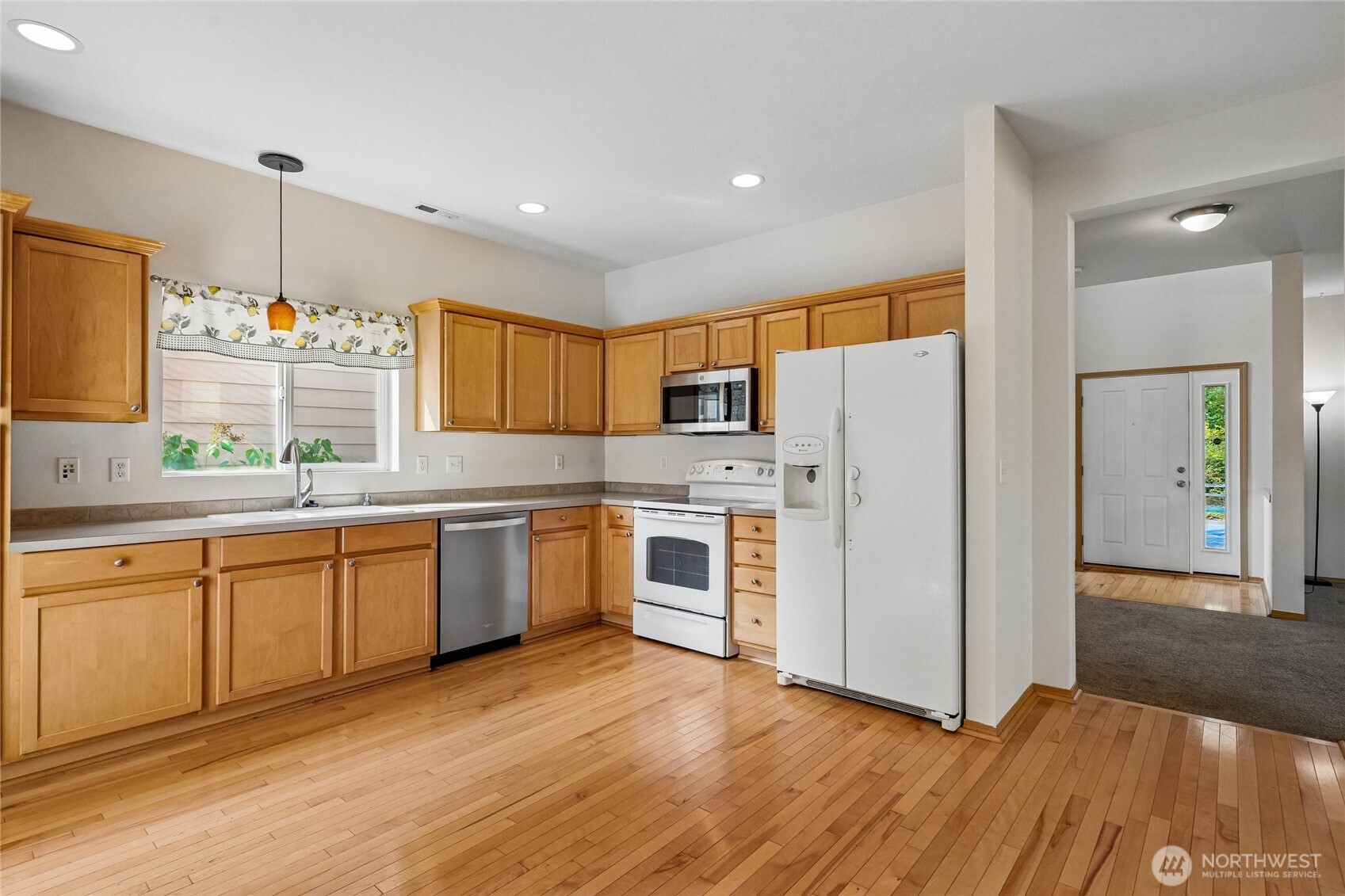 6748 Radiance Boulevard Property Photo 14