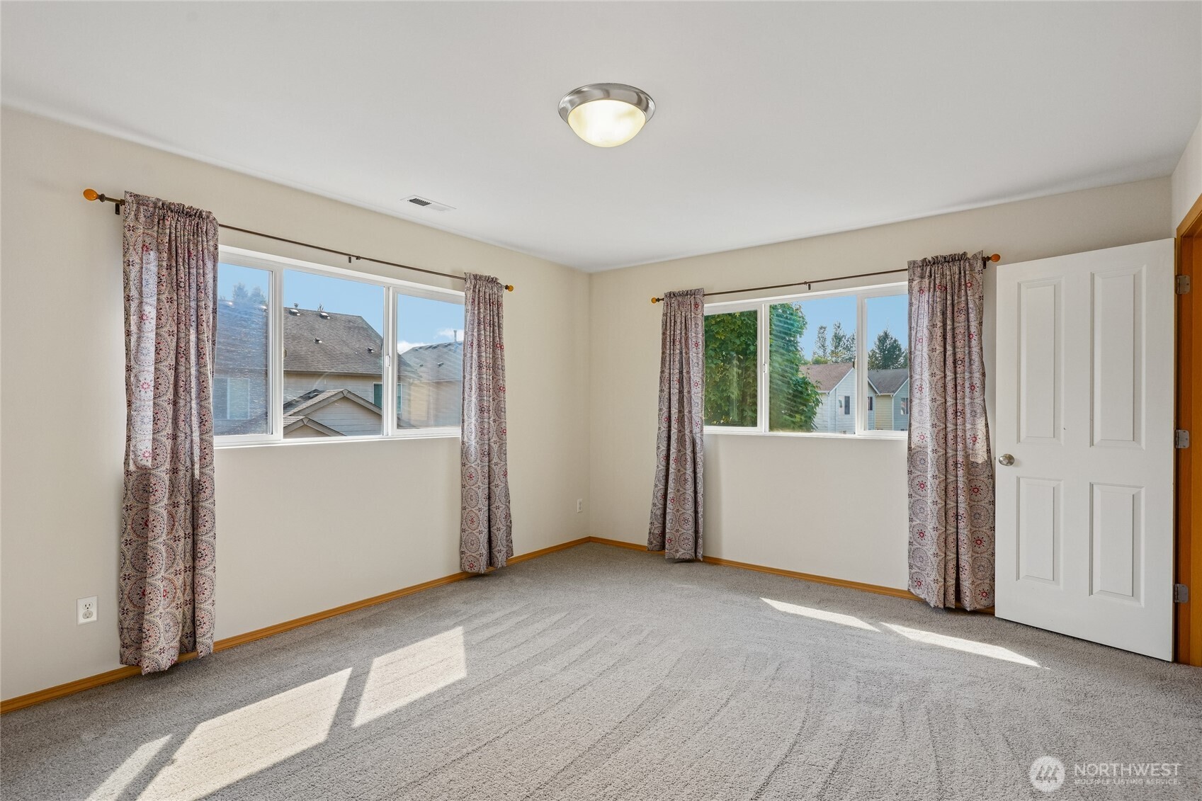 6748 Radiance Boulevard Property Photo 24