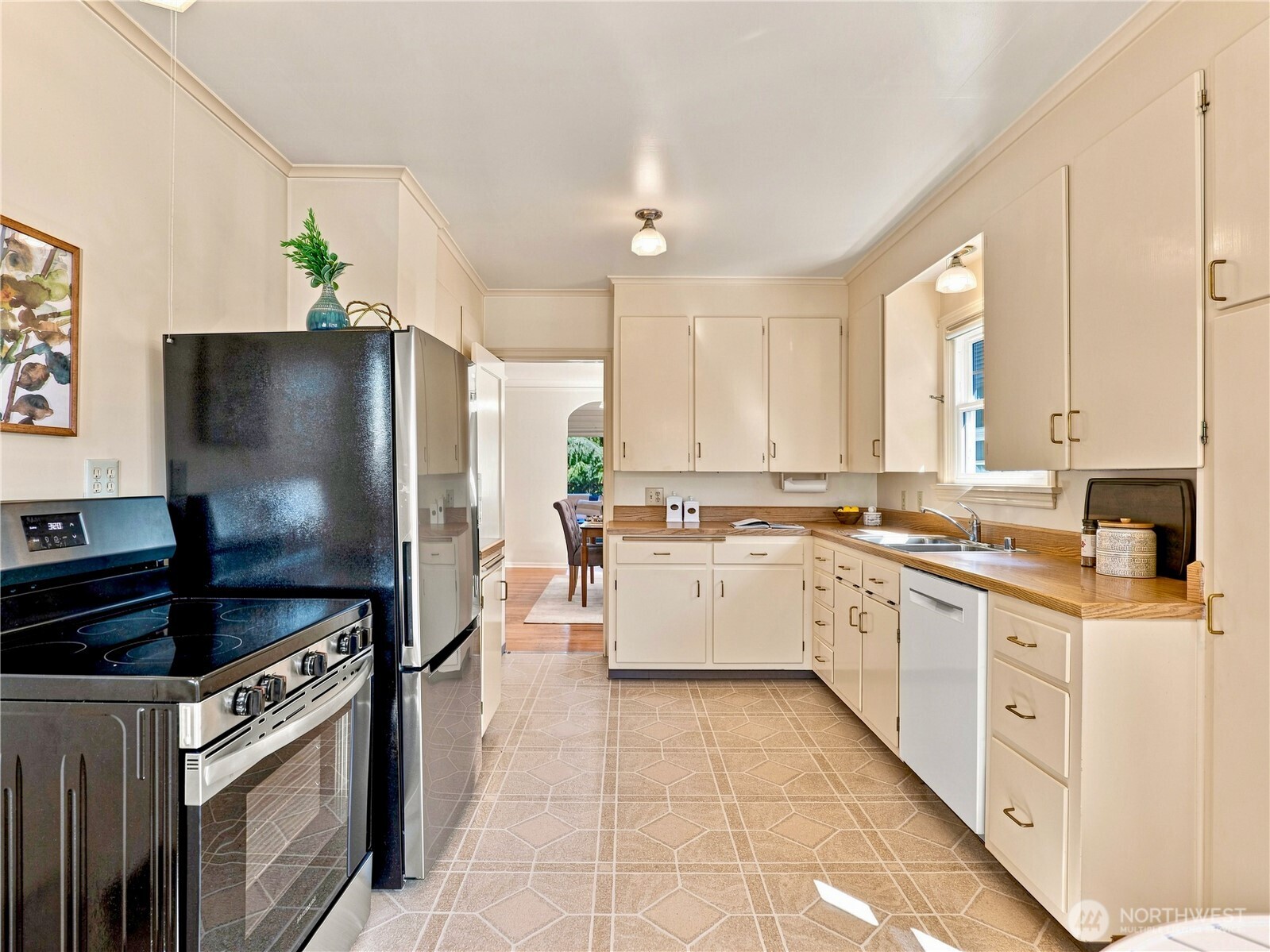 7719 Ashworth Avenue Property Photo 18