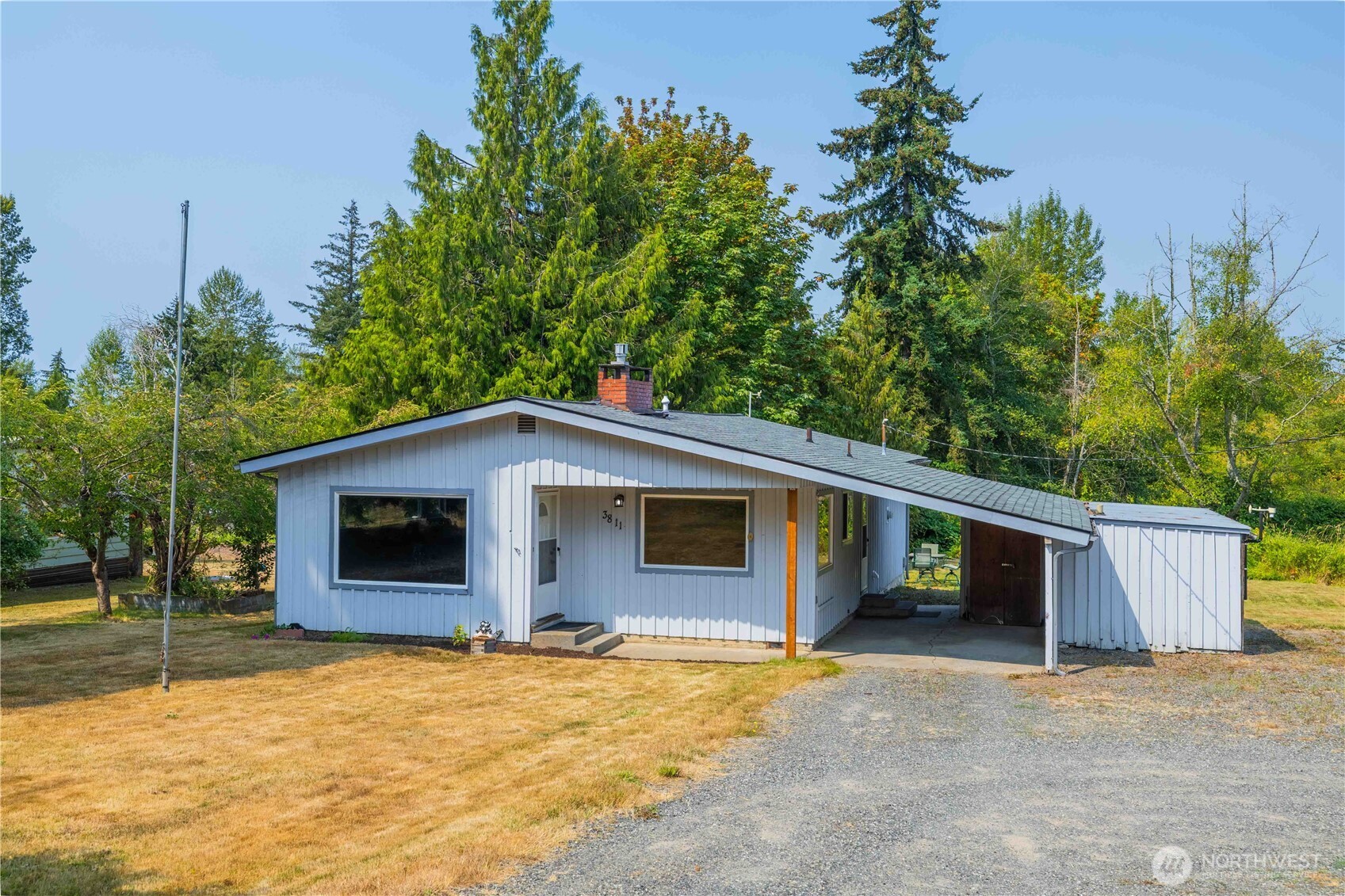 3811 E Sunset Drive Property Photo 1