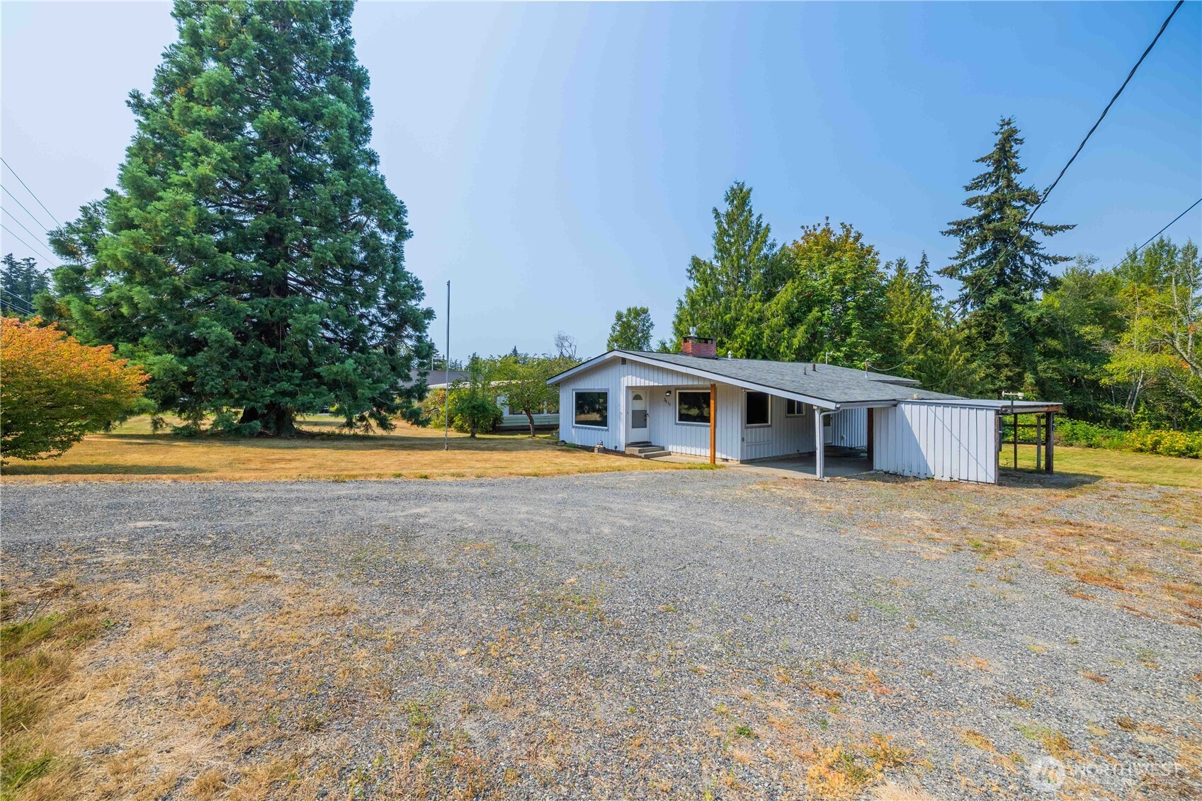 3811 E Sunset Drive Property Photo 25