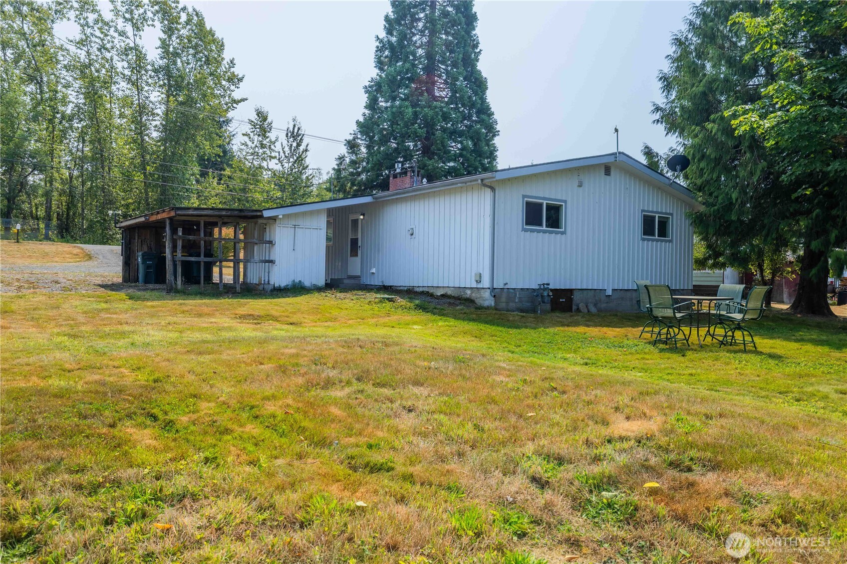 3811 E Sunset Drive Property Photo 29