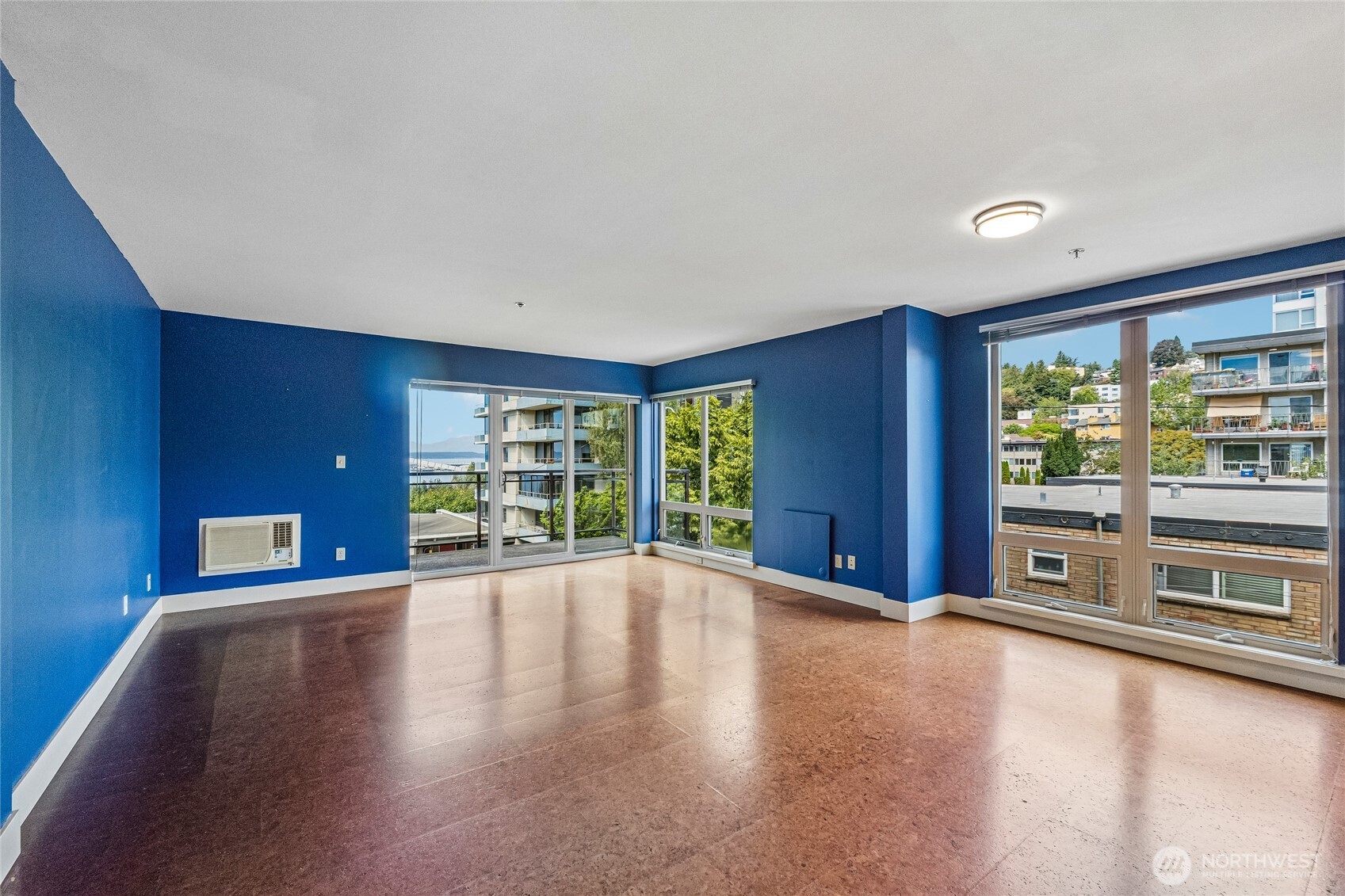 500 5th Avenue 601 Property Photo 6