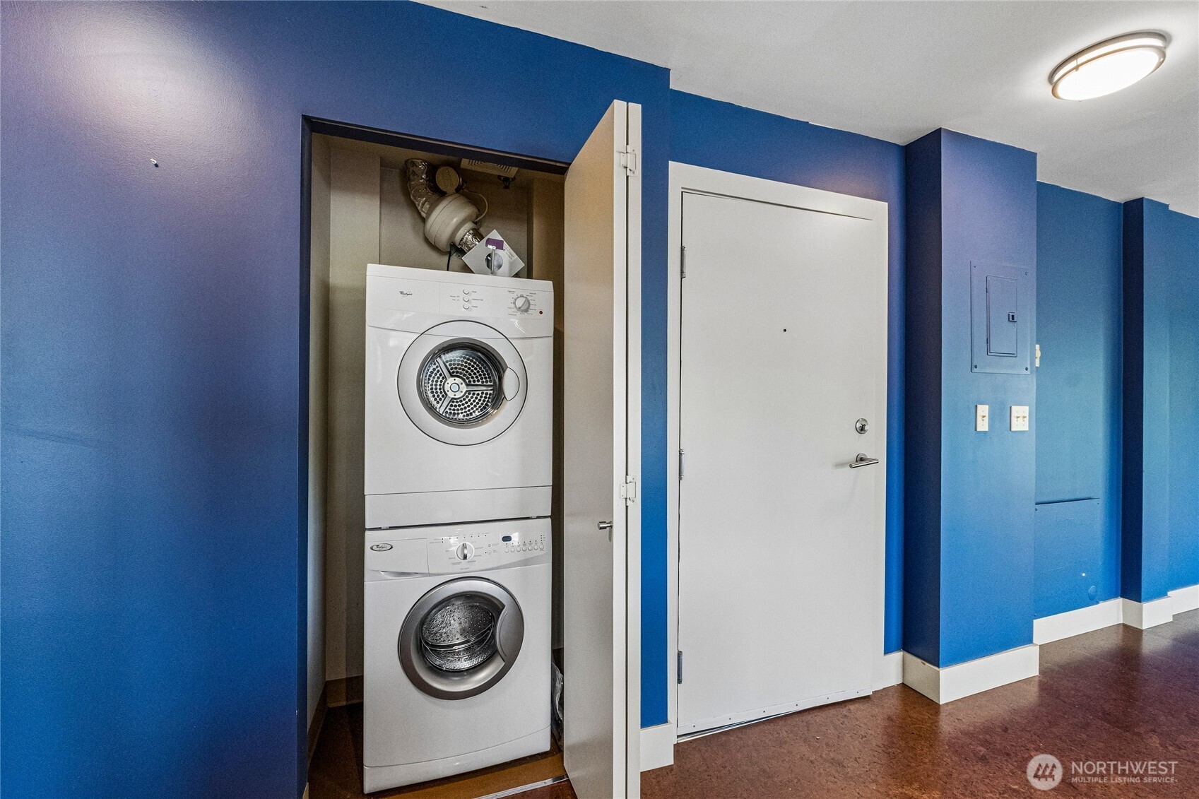500 5th Avenue 601 Property Photo 14