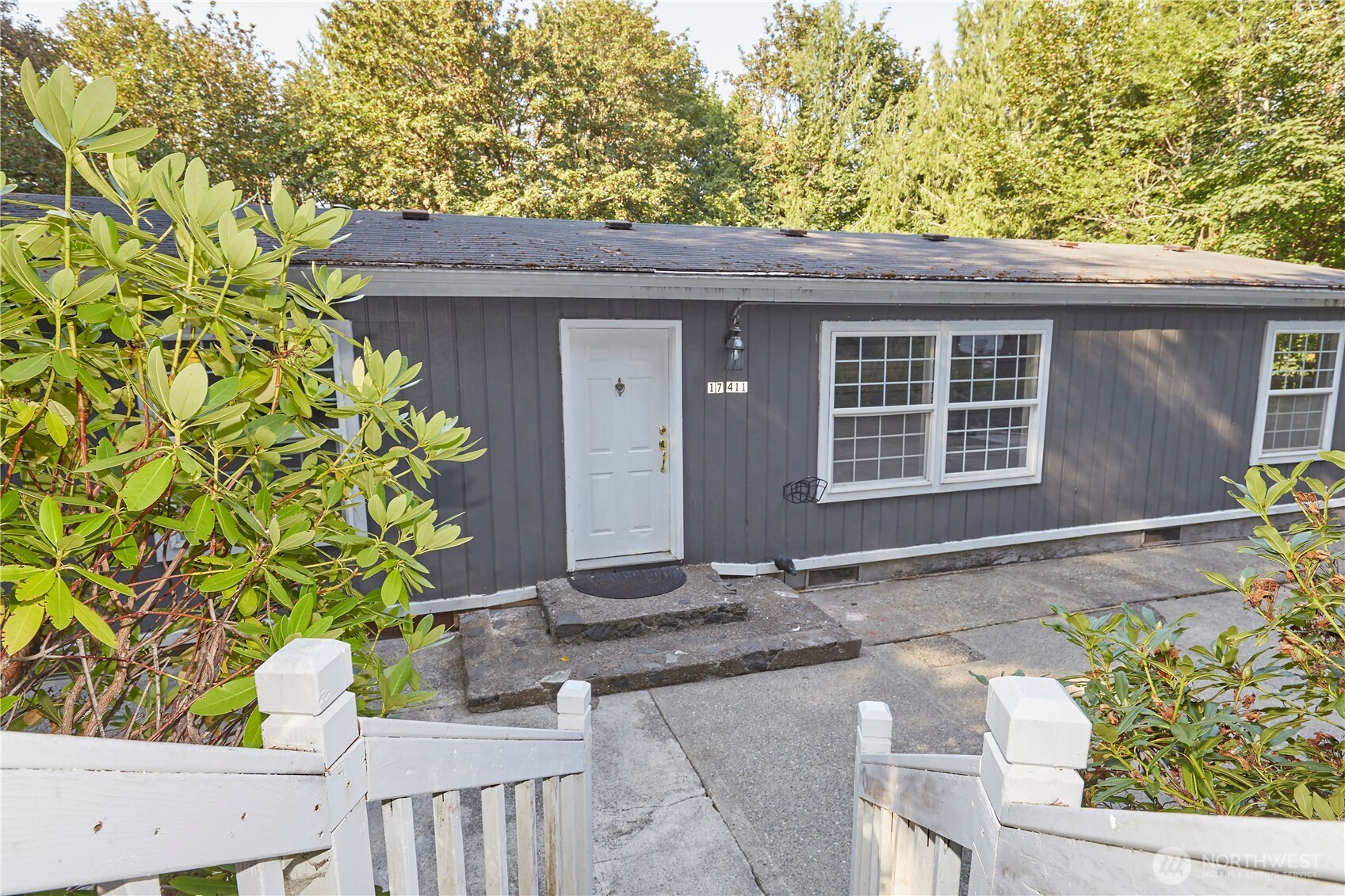 17411 64th Street Ct Property Photo 5