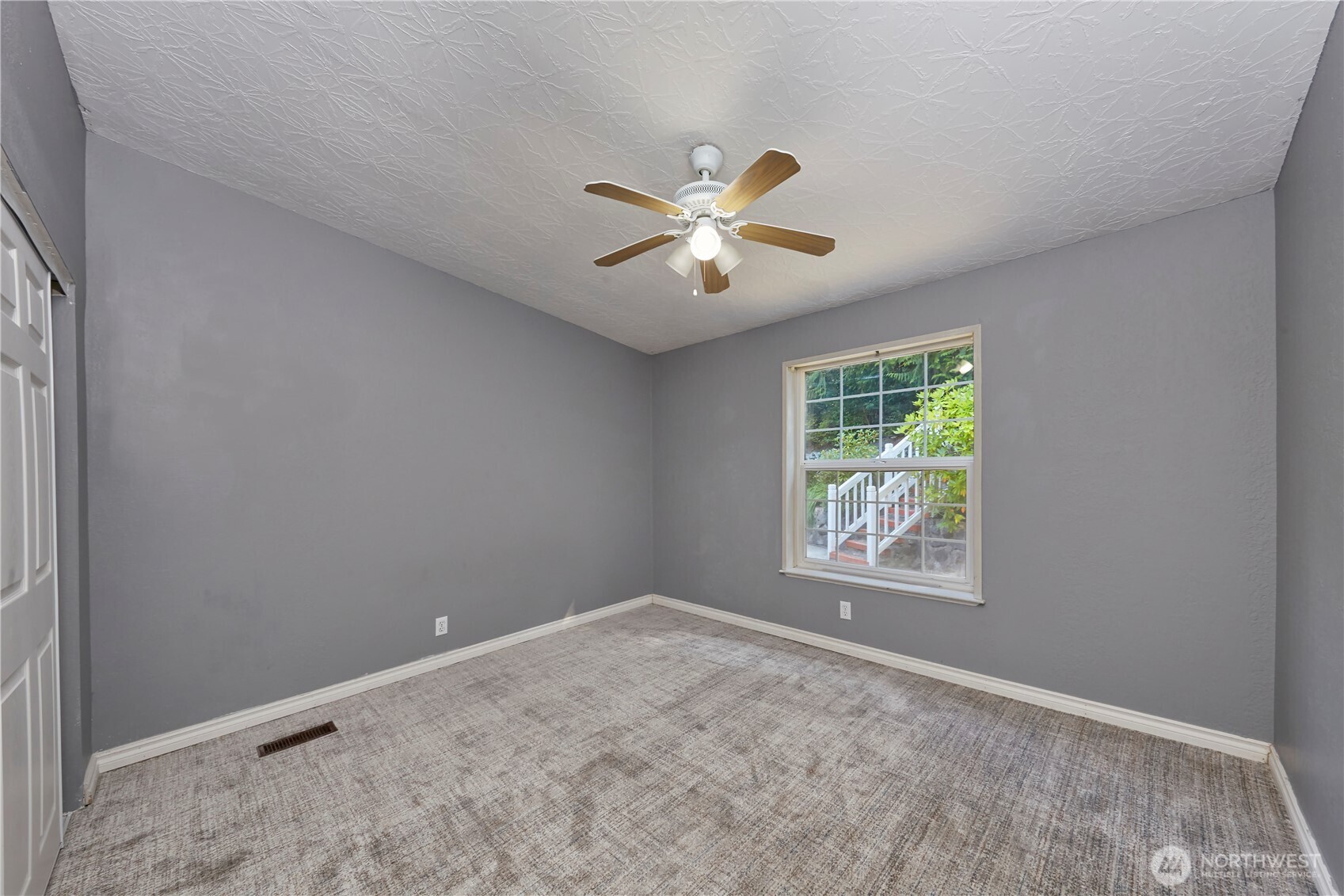 17411 64th Street Ct Property Photo 30