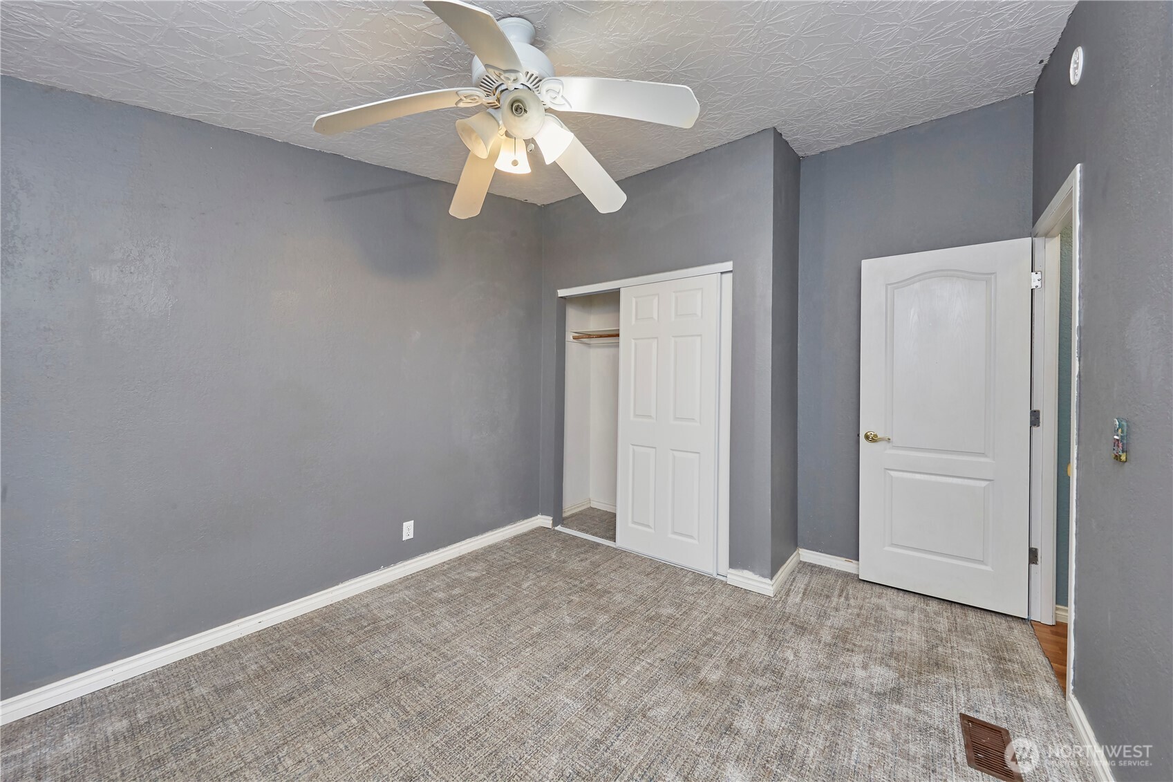 17411 64th Street Ct Property Photo 32