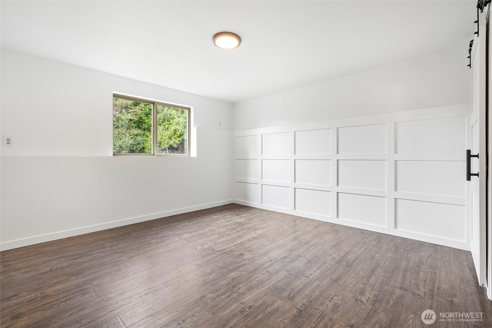 937 Rowe Road Property Photo 13