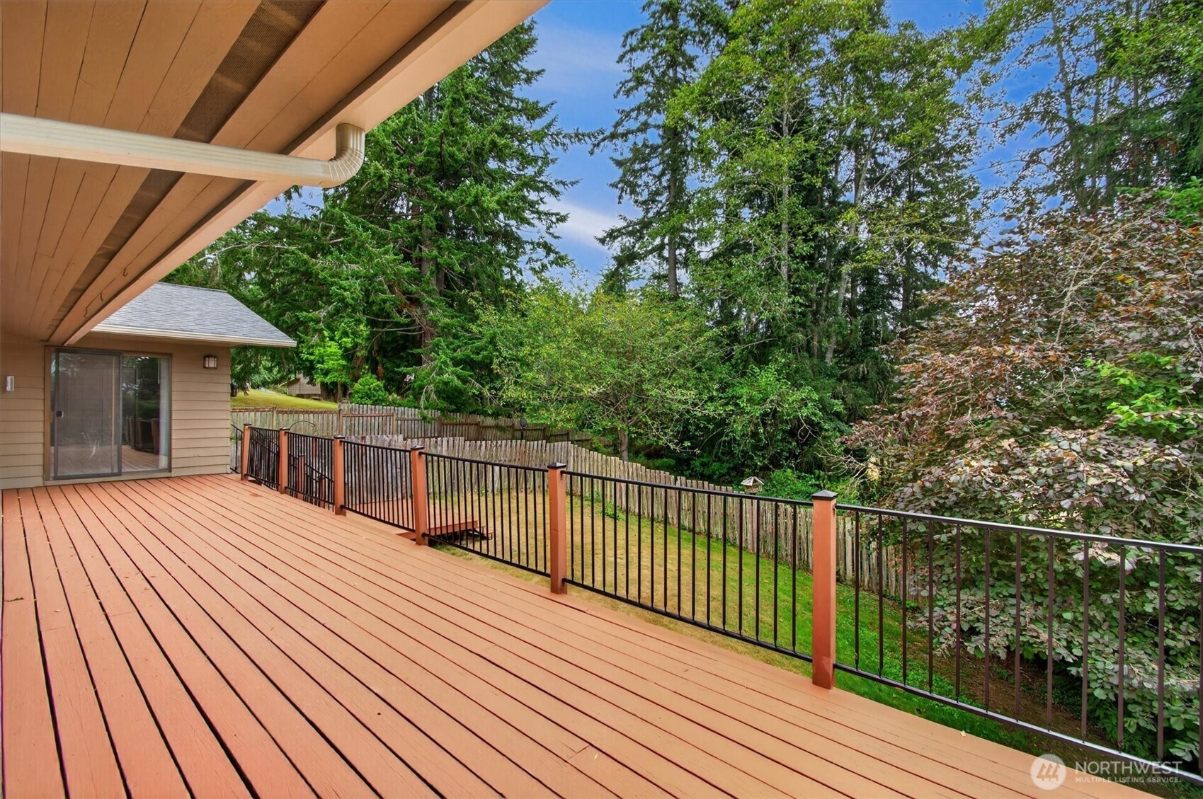 48 Clover Street Property Photo 31
