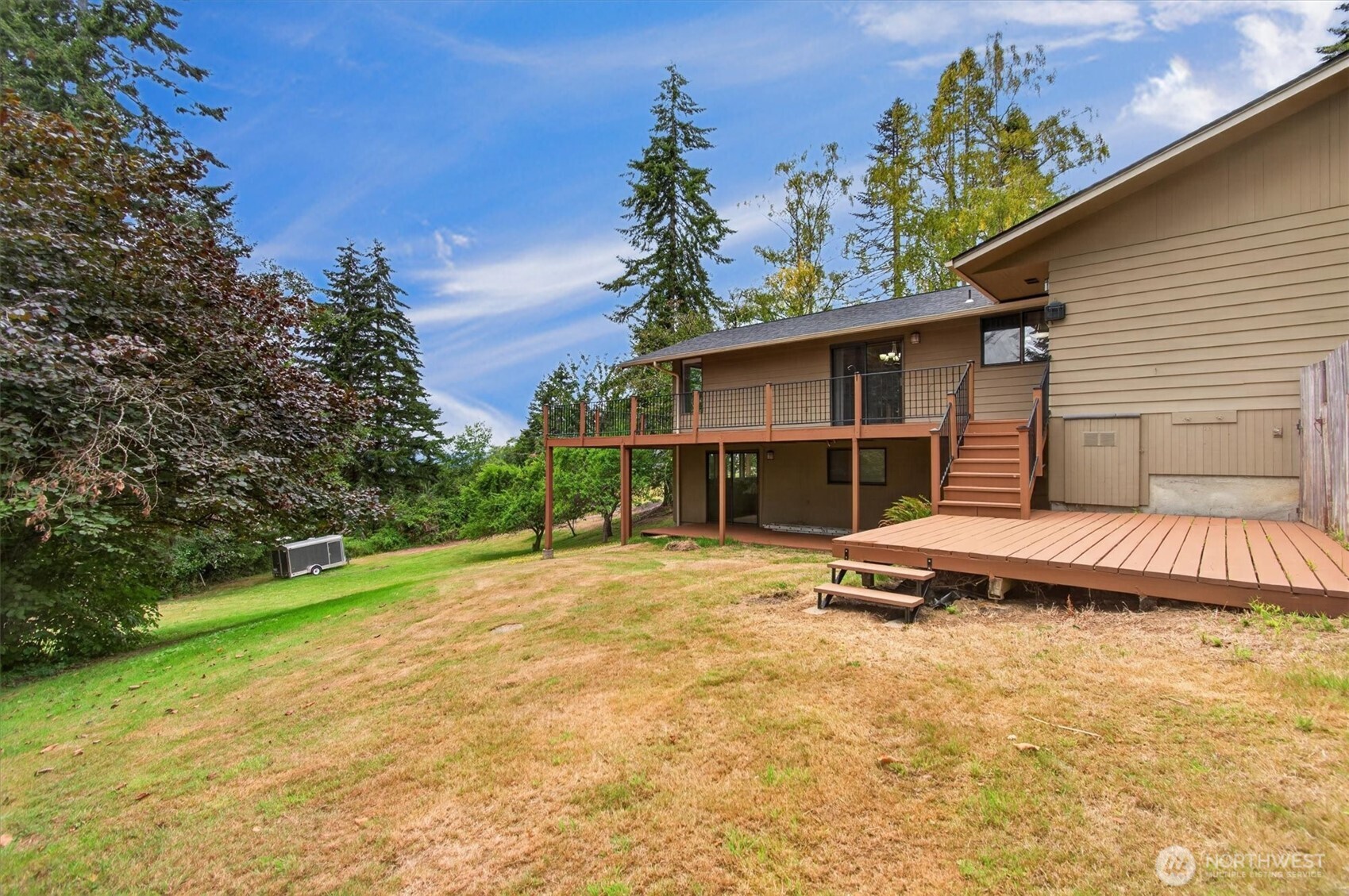48 Clover Street Property Photo 32