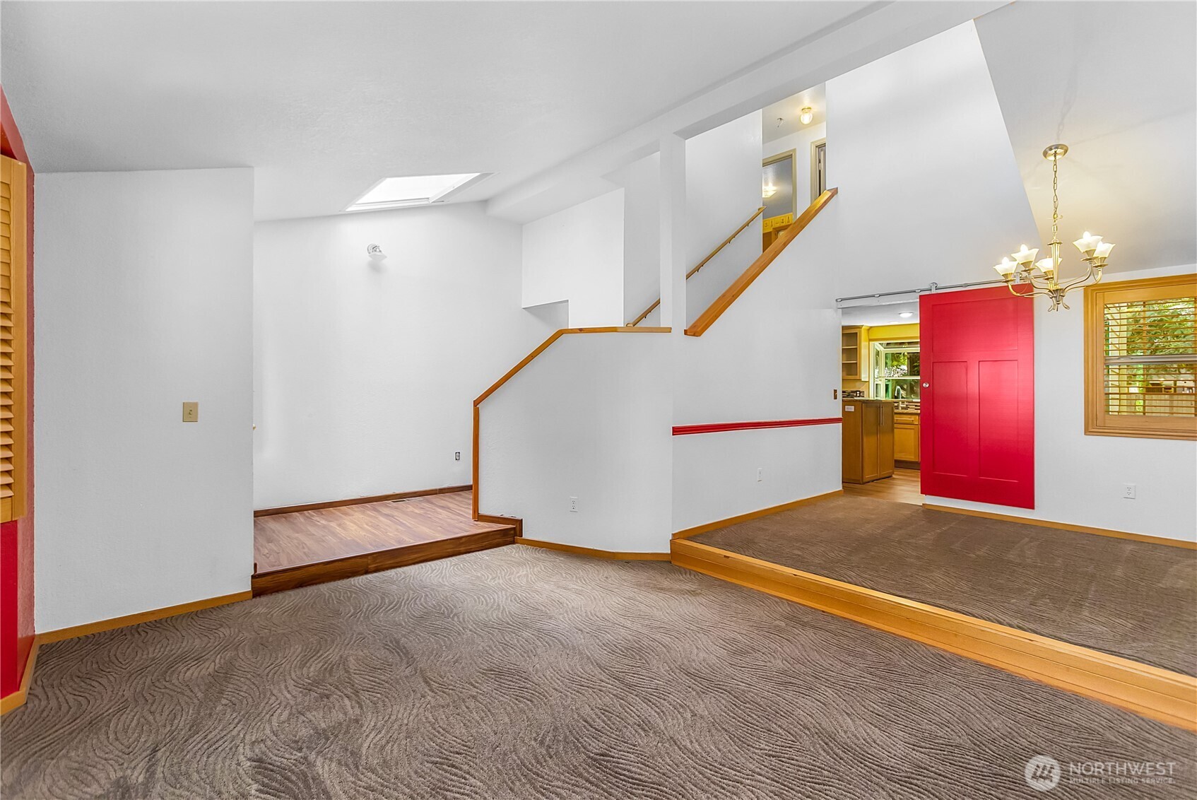 8514 Bender Circle Property Photo 5