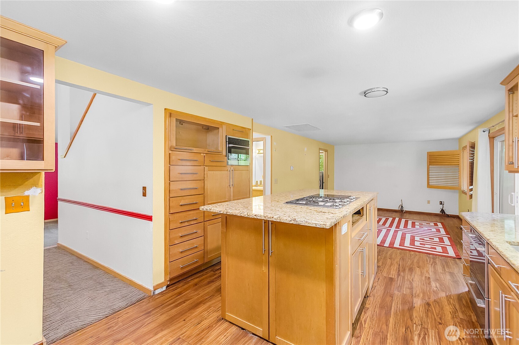 8514 Bender Circle Property Photo 9