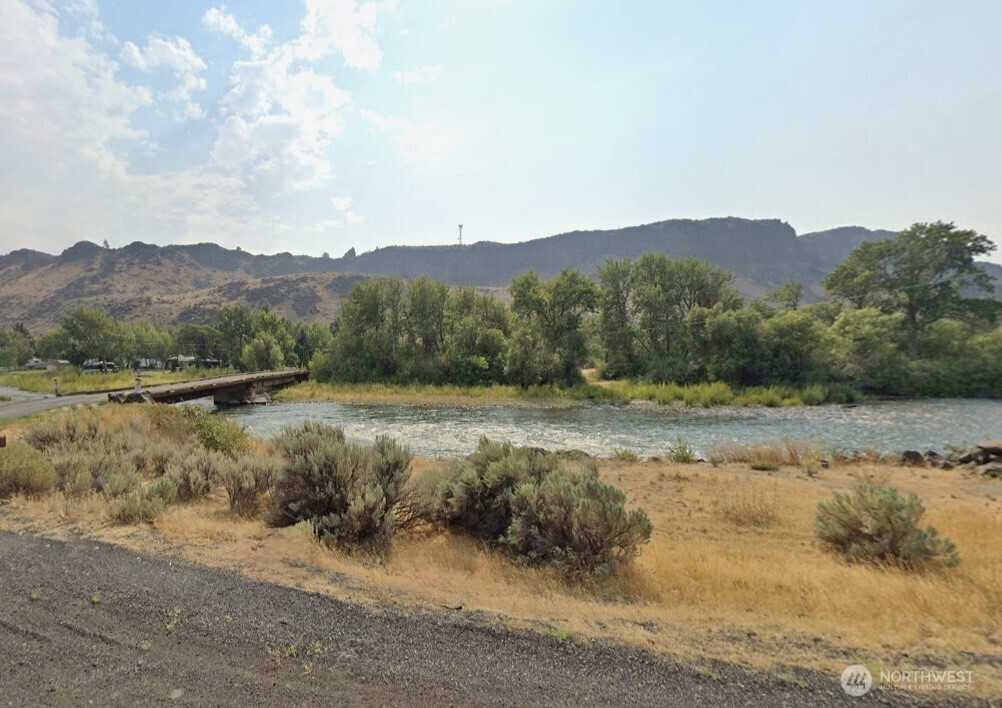 322 Lake Naches Road Property Photo 25