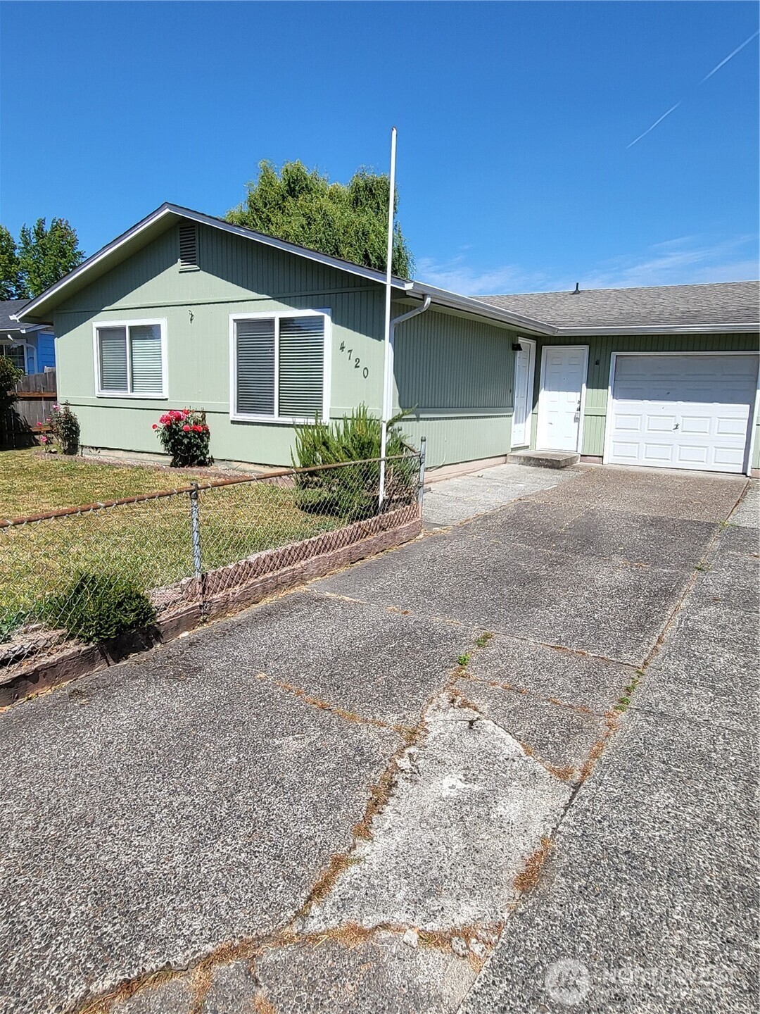 4720 Merlin Street Property Photo 2