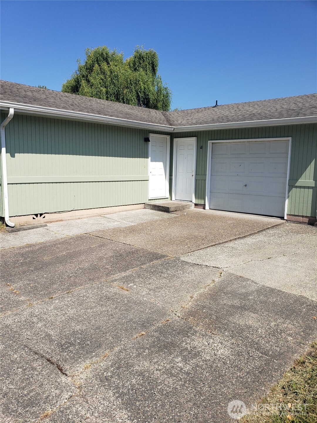4720 Merlin Street Property Photo 3
