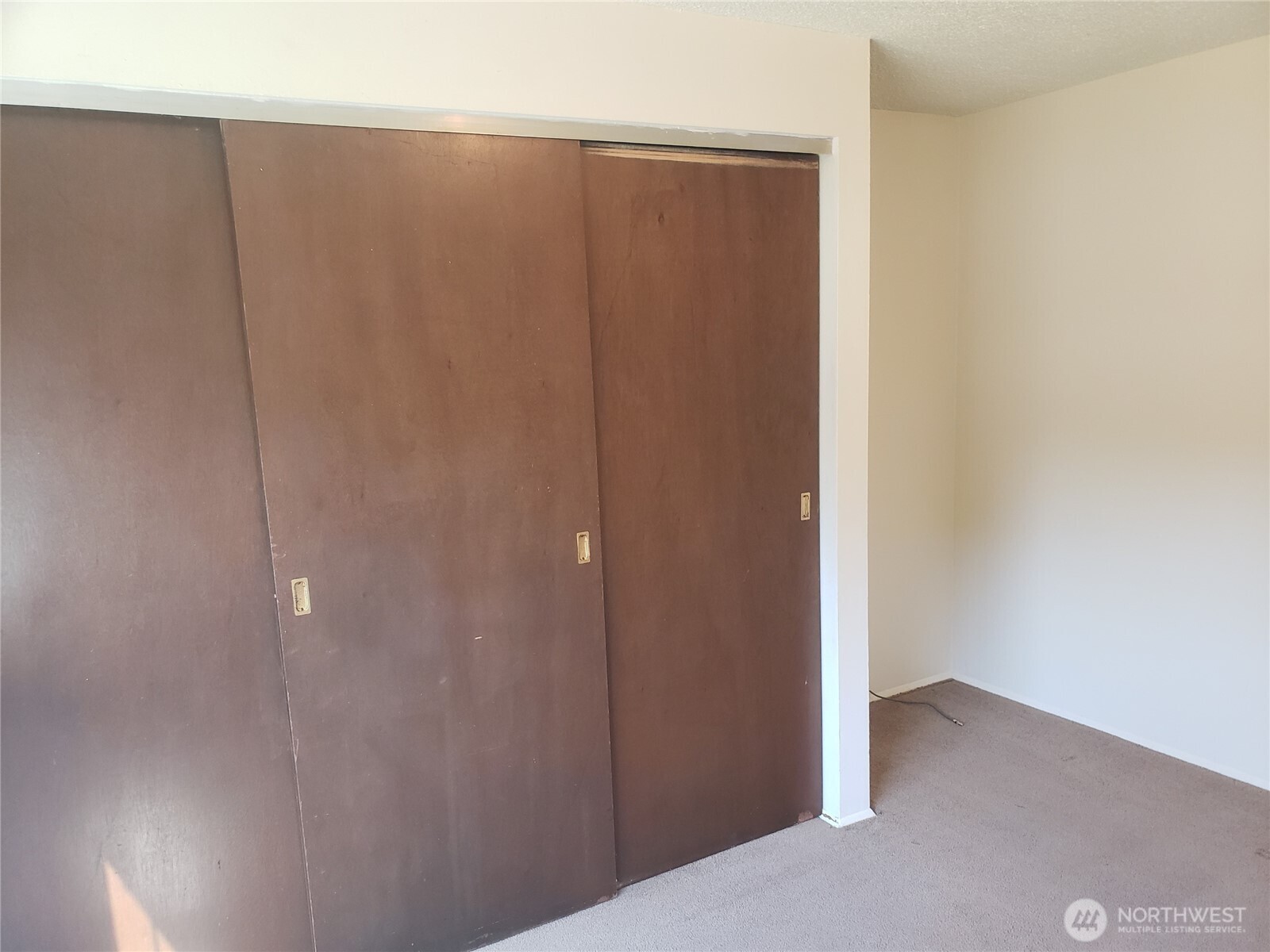 4720 Merlin Street Property Photo 9