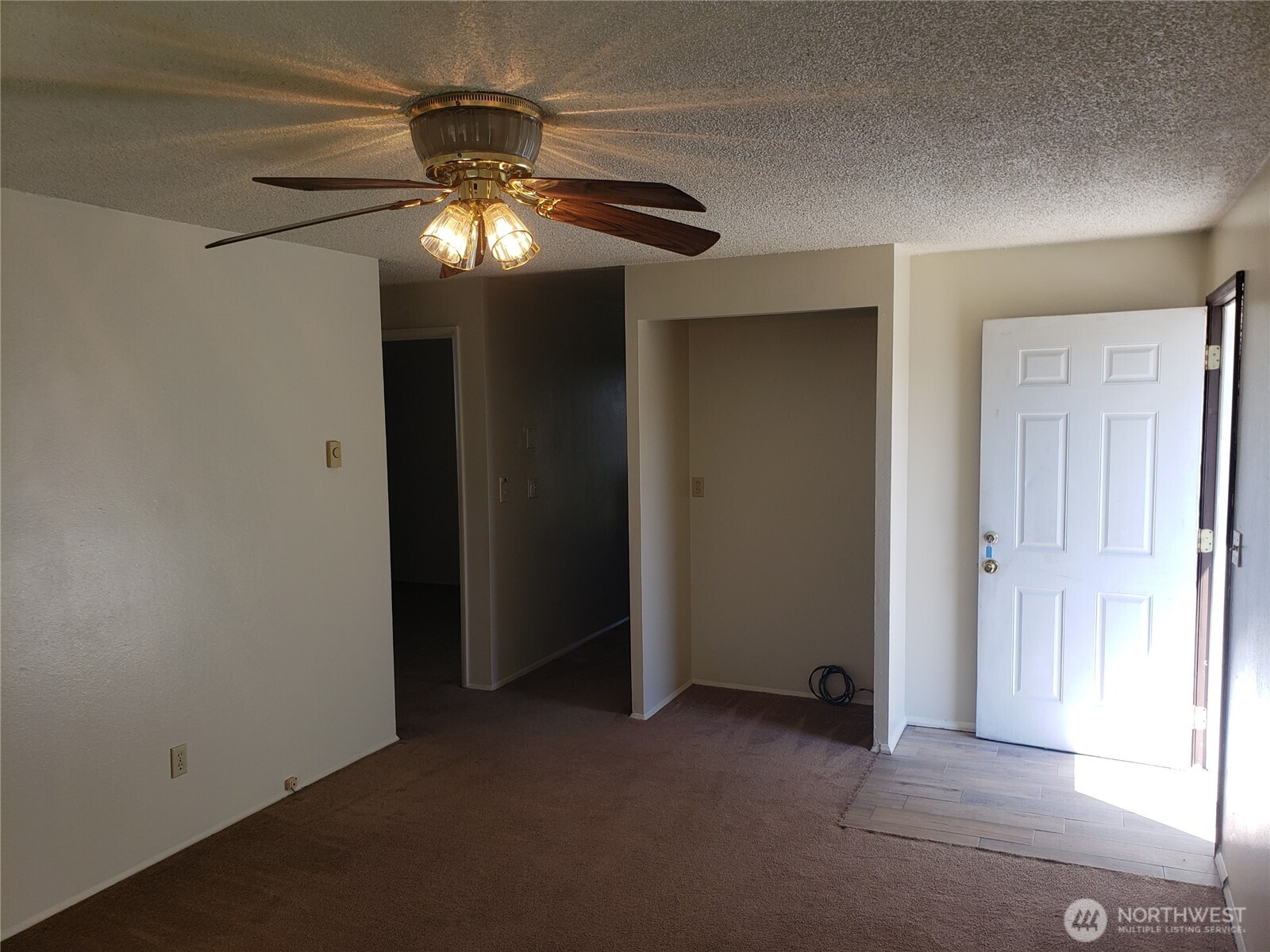 4720 Merlin Street Property Photo 11