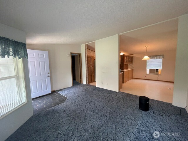 327 Beach Street Property Photo 6