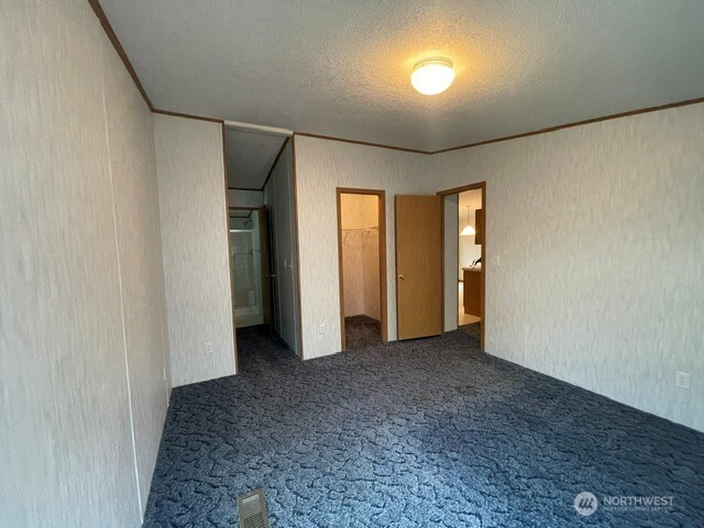 327 Beach Street Property Photo 19