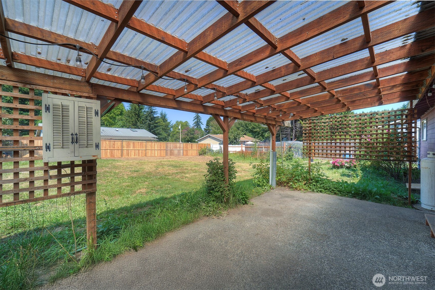 27019 Woodside Road Property Photo 19