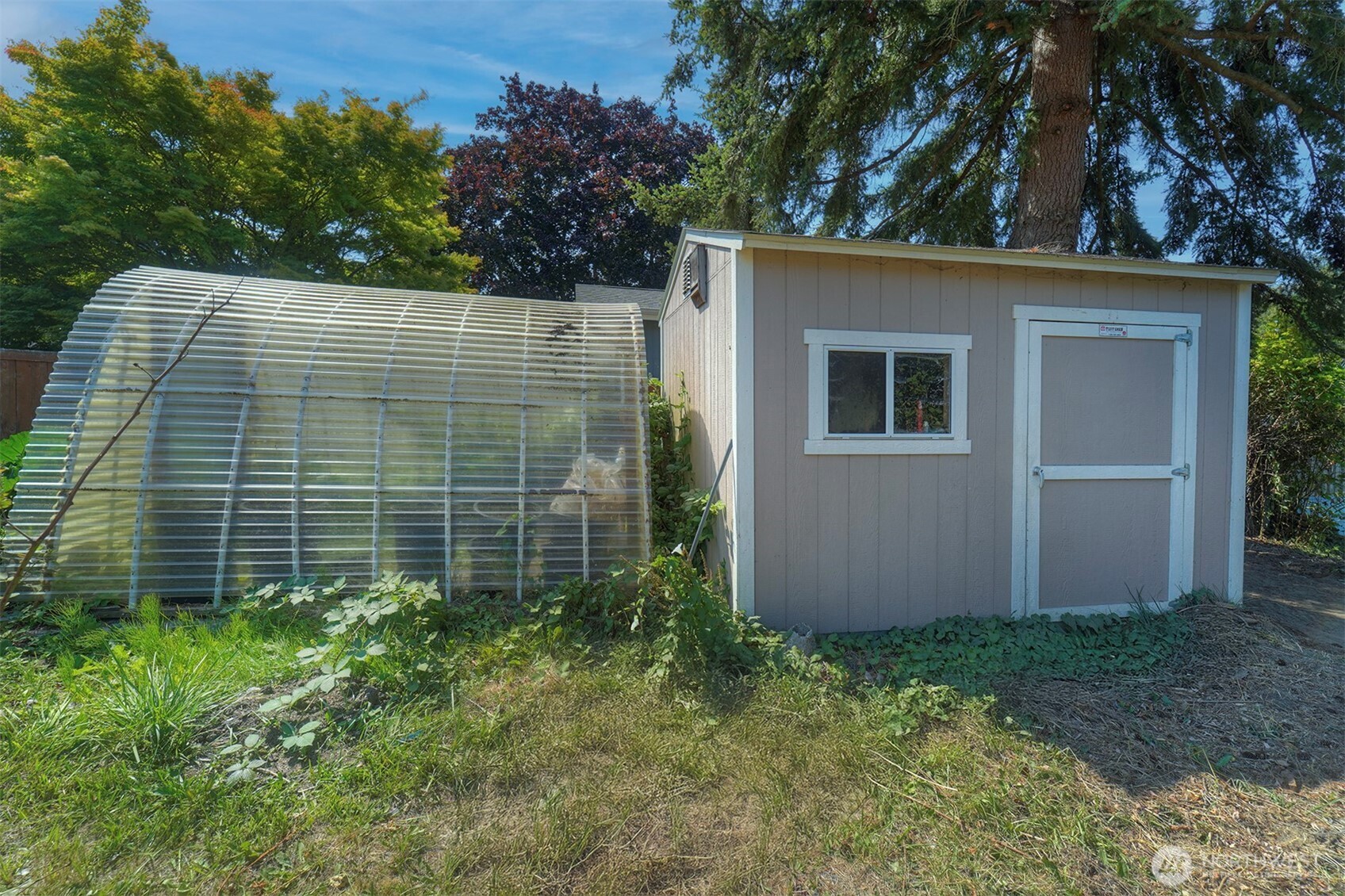 27019 Woodside Road Property Photo 23