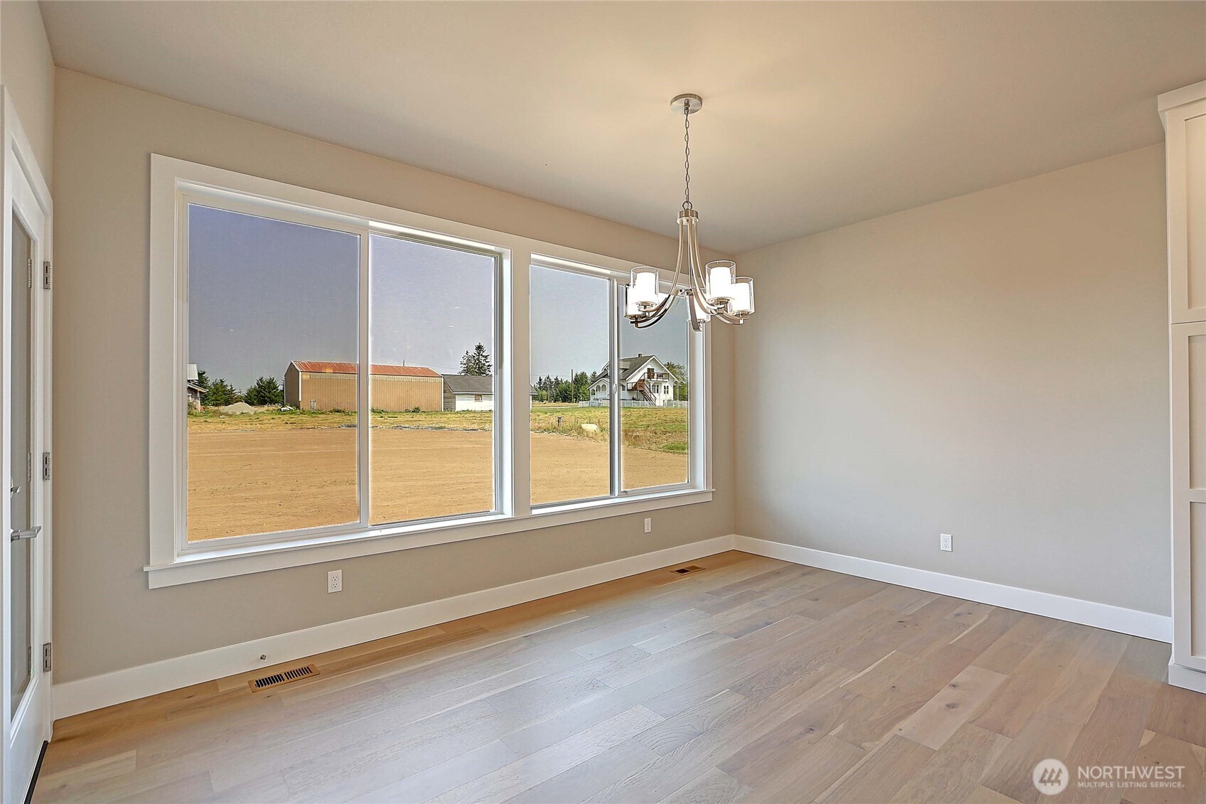 27018 36th Avenue Property Photo 14