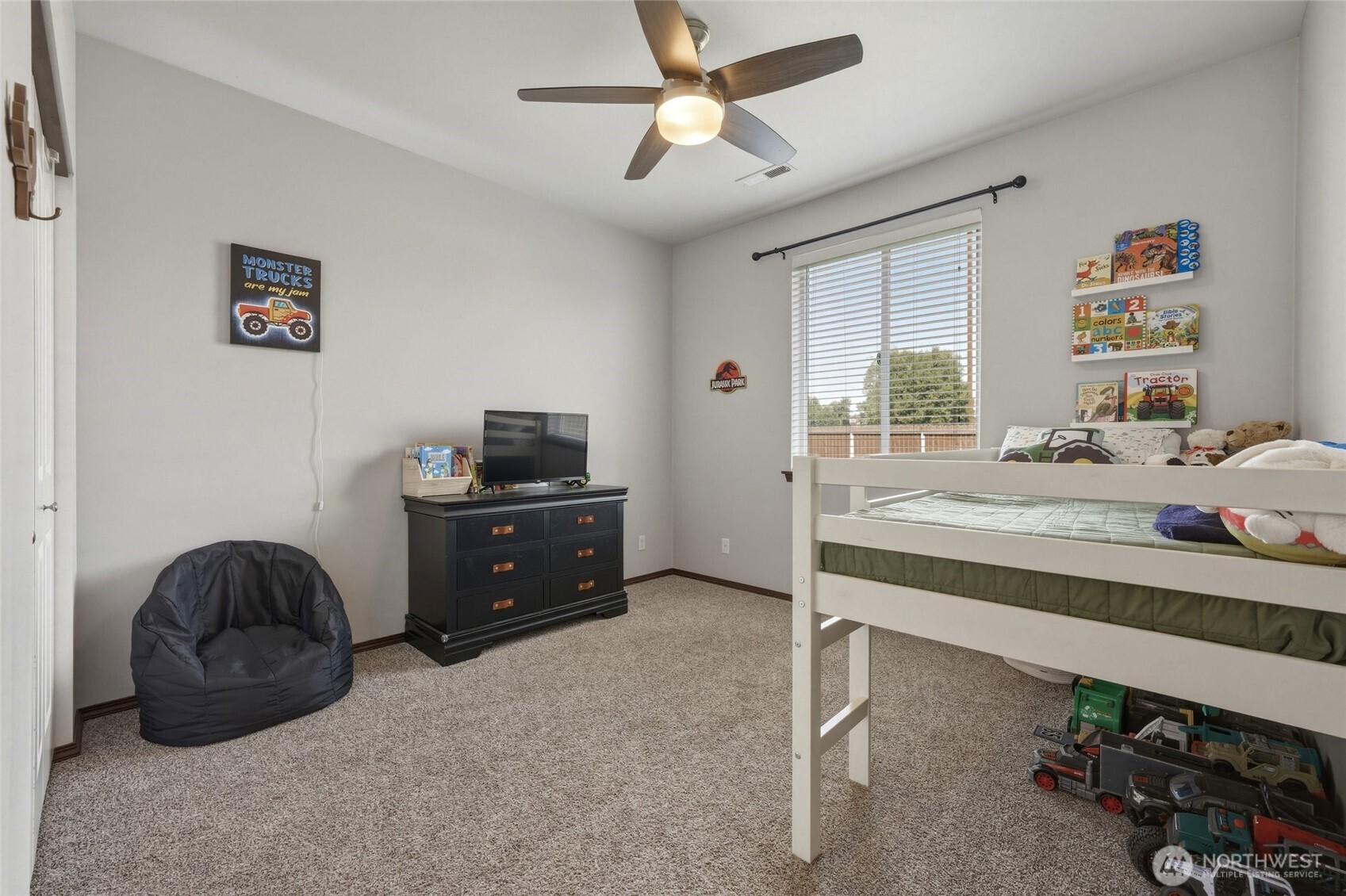 10 Wilshire Street Property Photo 9