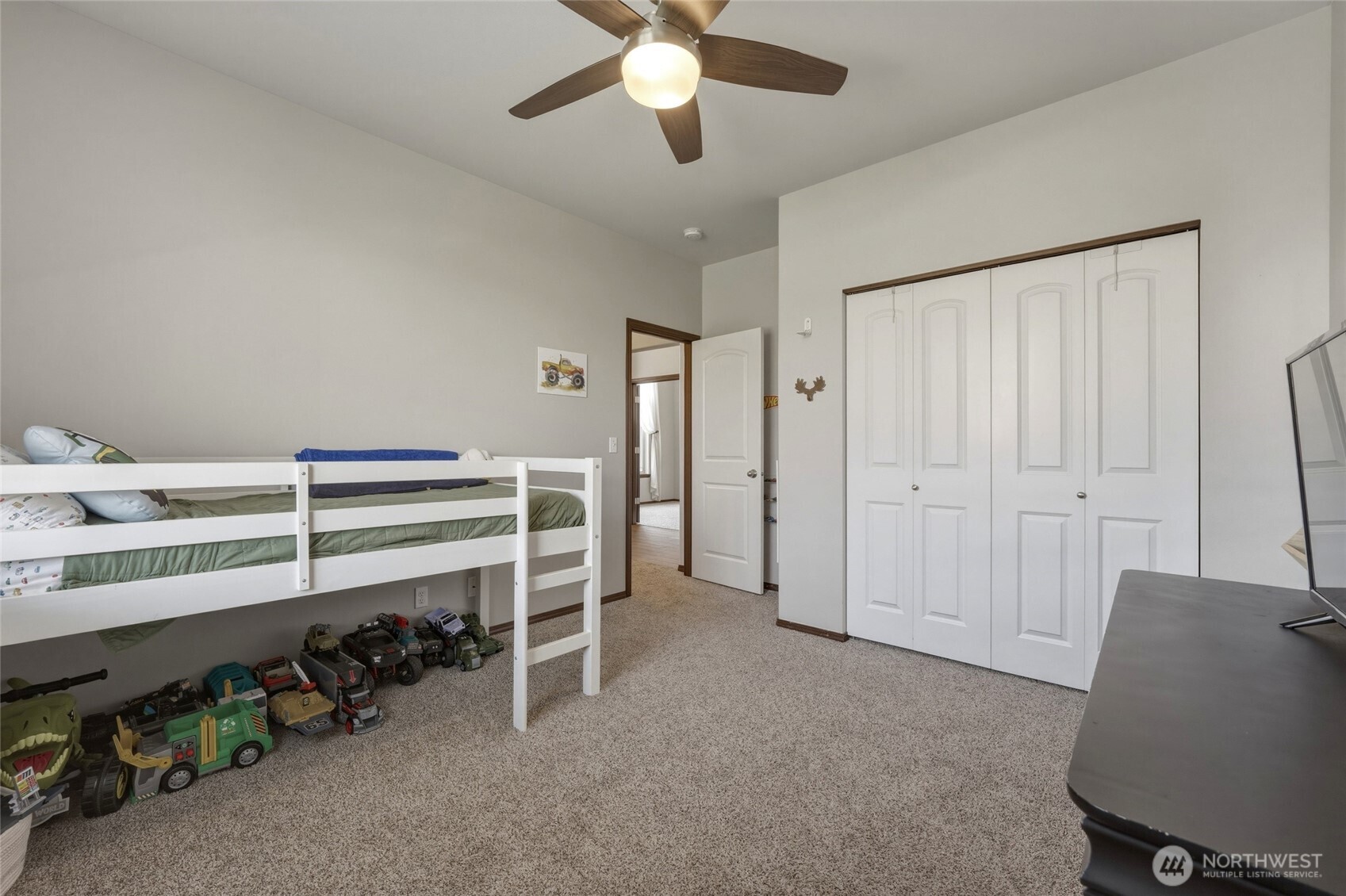 10 Wilshire Street Property Photo 10
