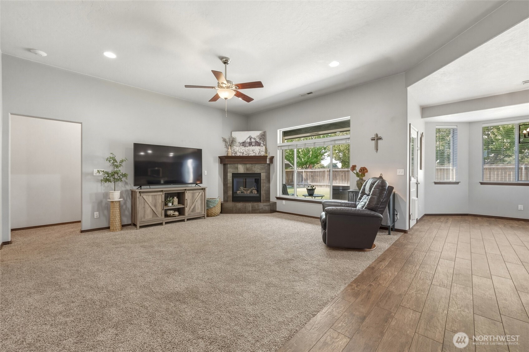 10 Wilshire Street Property Photo 13