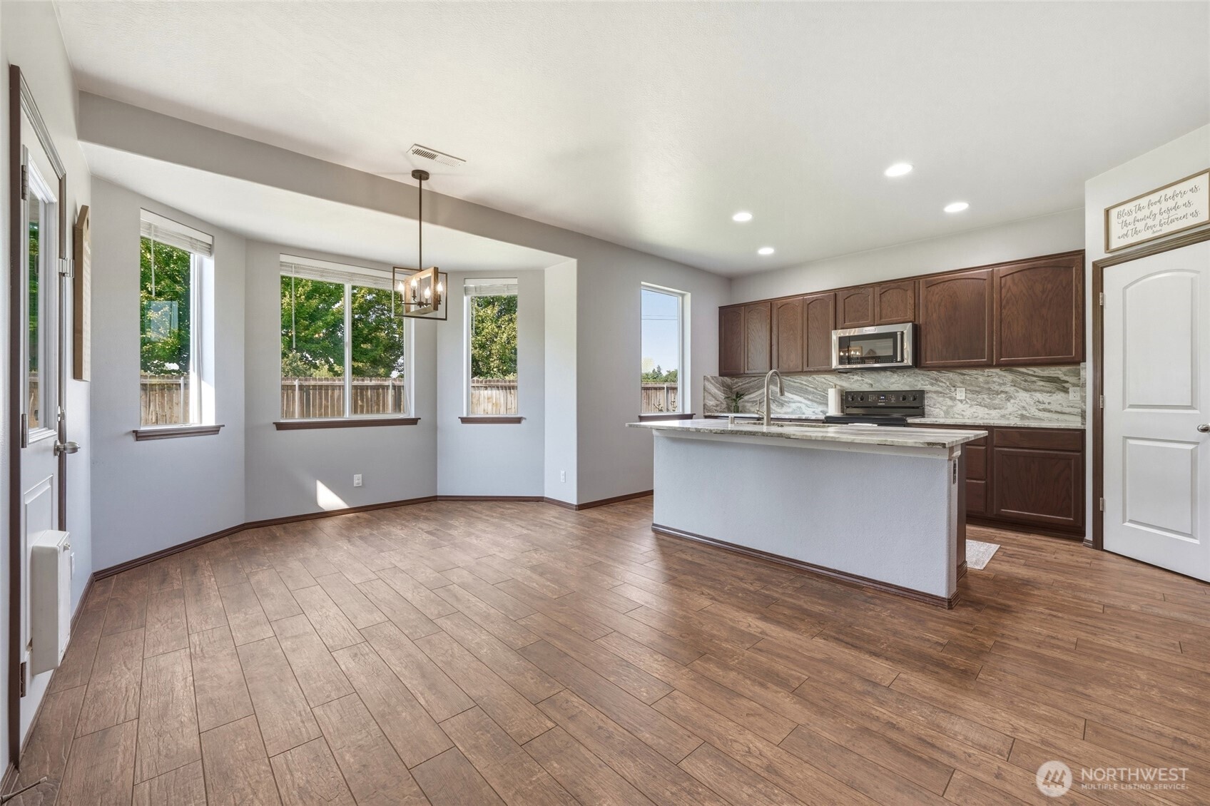 10 Wilshire Street Property Photo 15