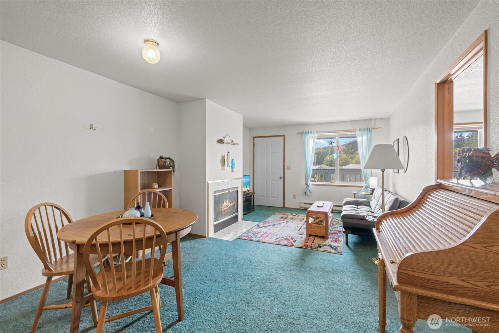 210 Salmon Street 5 Property Photo 11