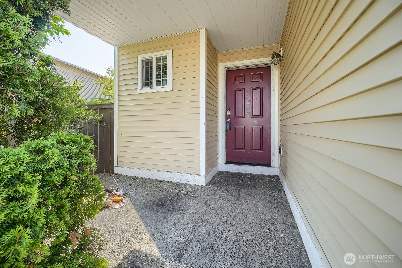 9502 187th Street Ct Property Photo 3