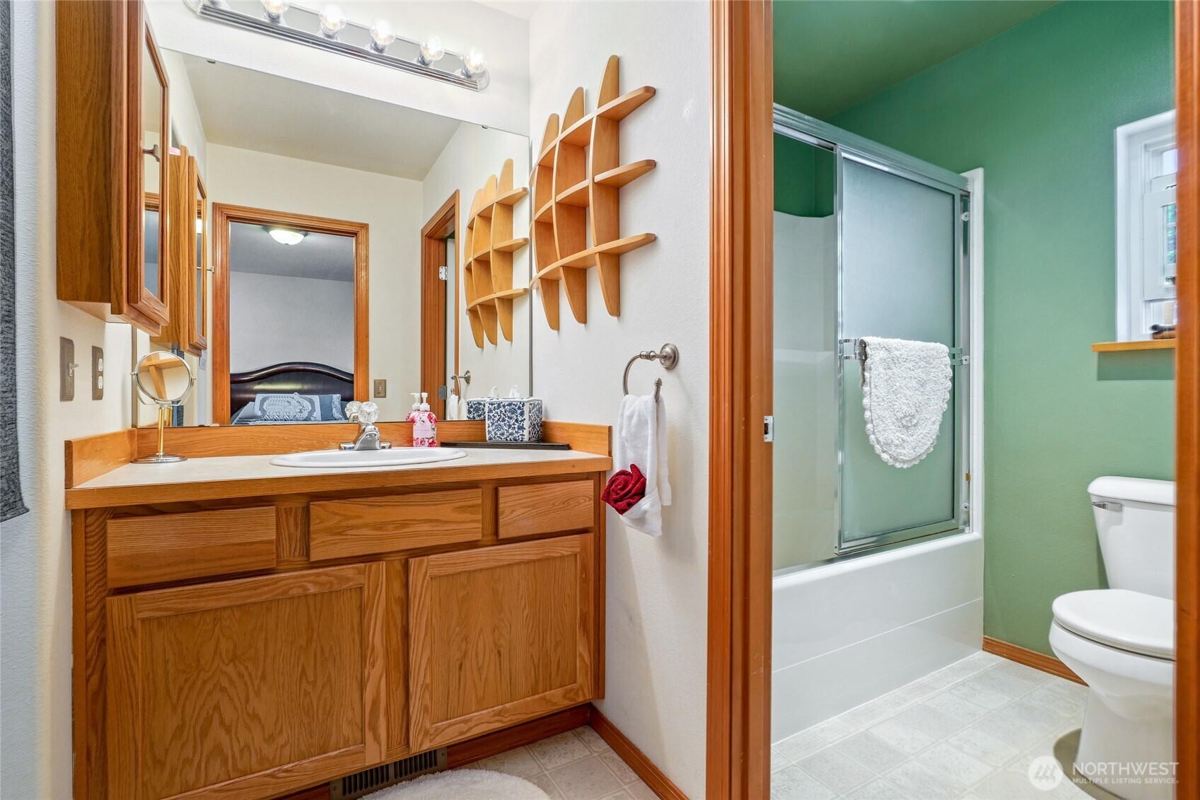 929 149th Place Property Photo 17