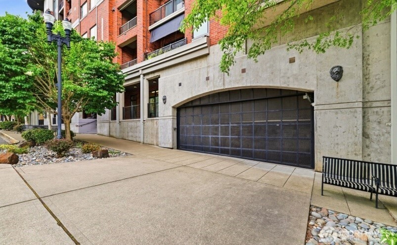 505 Broadway 704 Property Photo 3