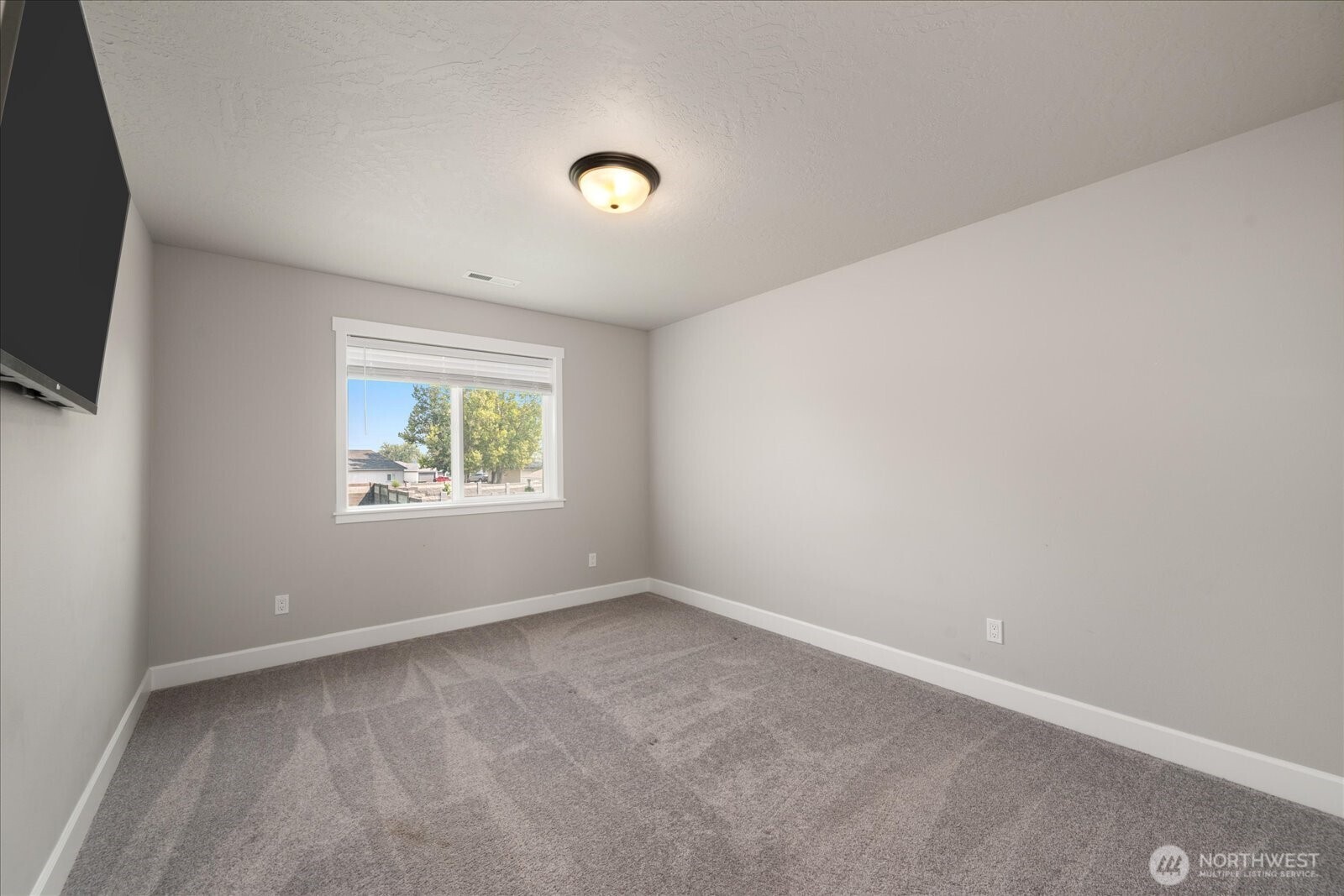 3211 Indigo Lane Property Photo 16