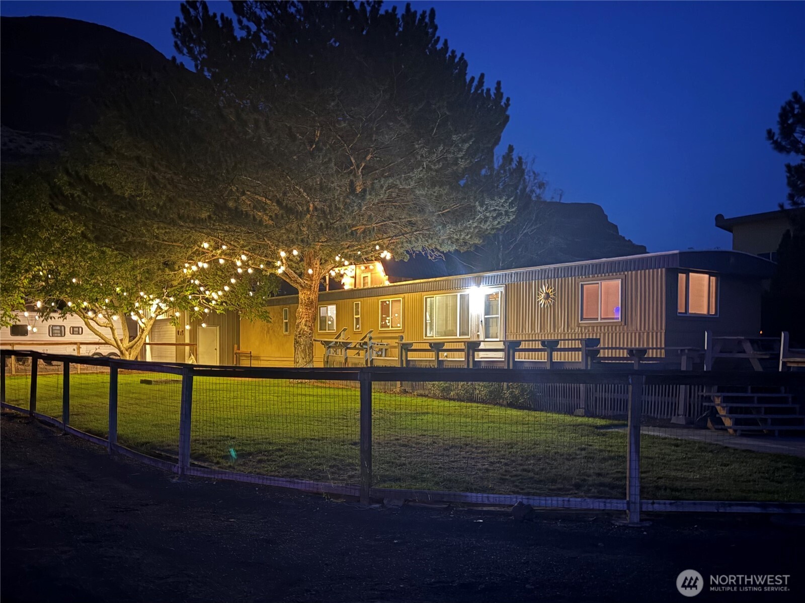 785 Chukar Place Property Photo 1