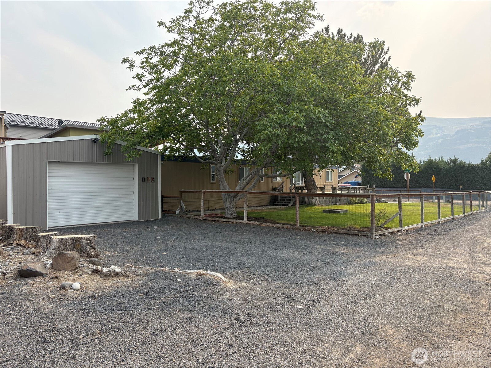 785 Chukar Place Property Photo 6
