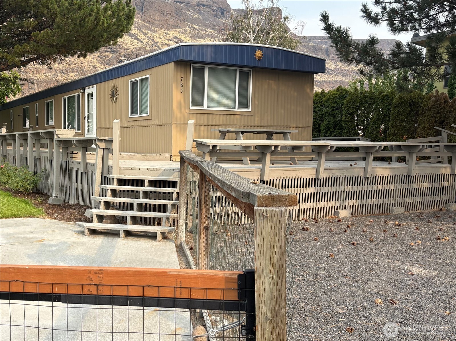 785 Chukar Place Property Photo 11