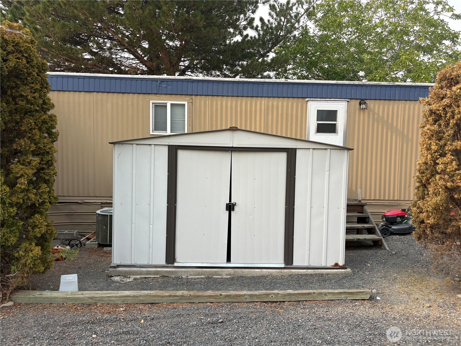 785 Chukar Place Property Photo 14