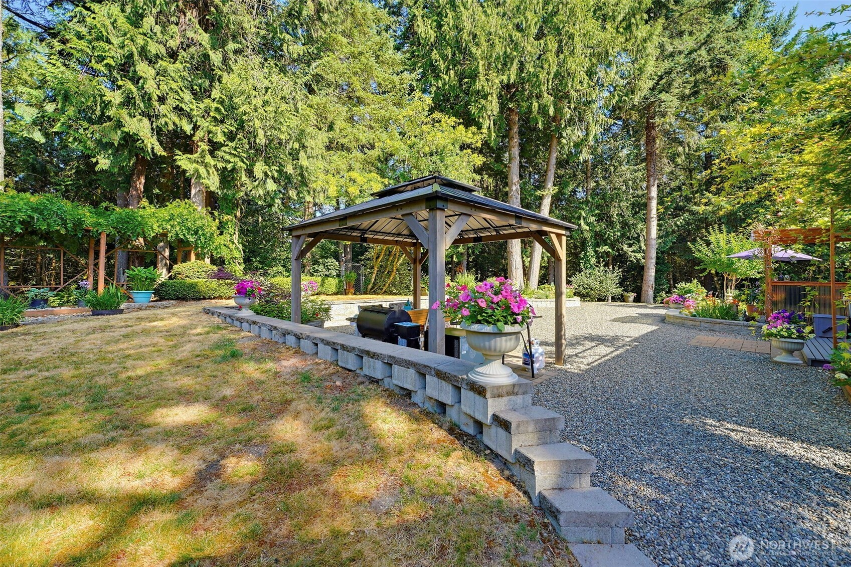 14908 47th Avenue Property Photo 36