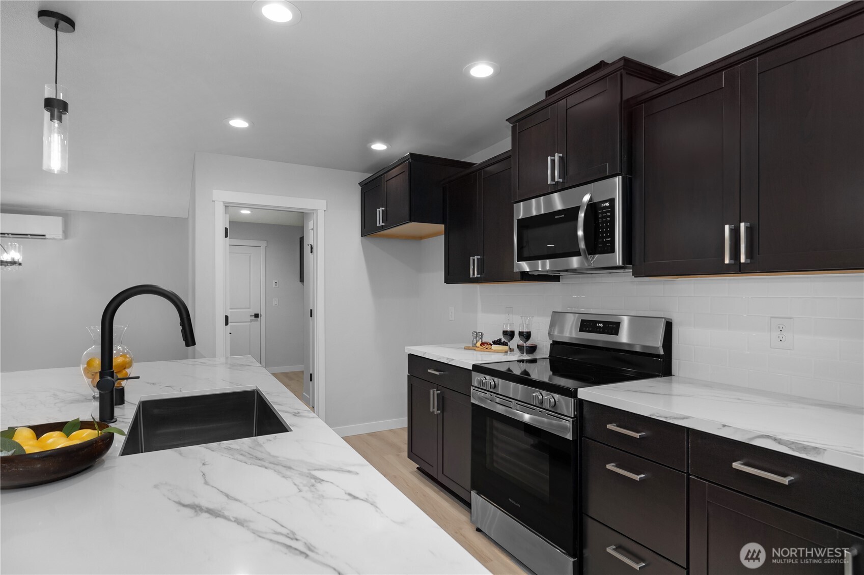20 E Meadow Mist Place Property Photo 17