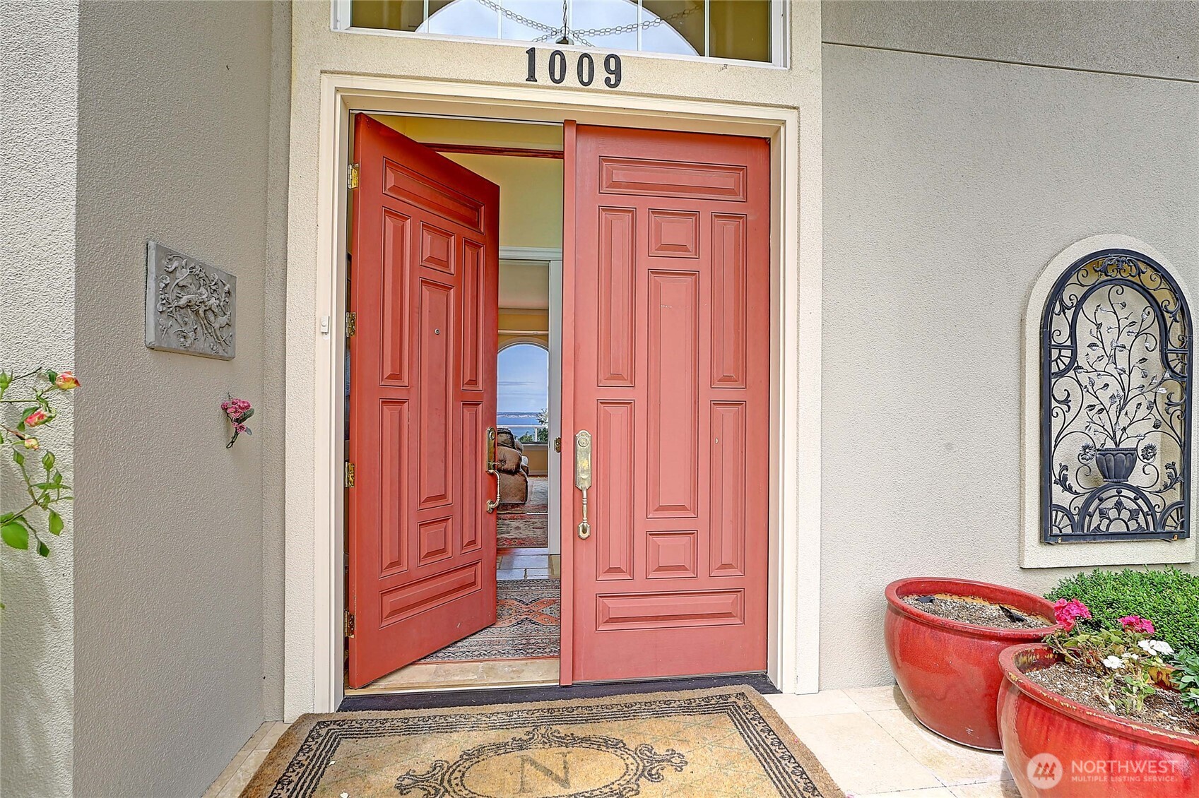 1009 Kingswood Drive Property Photo 6