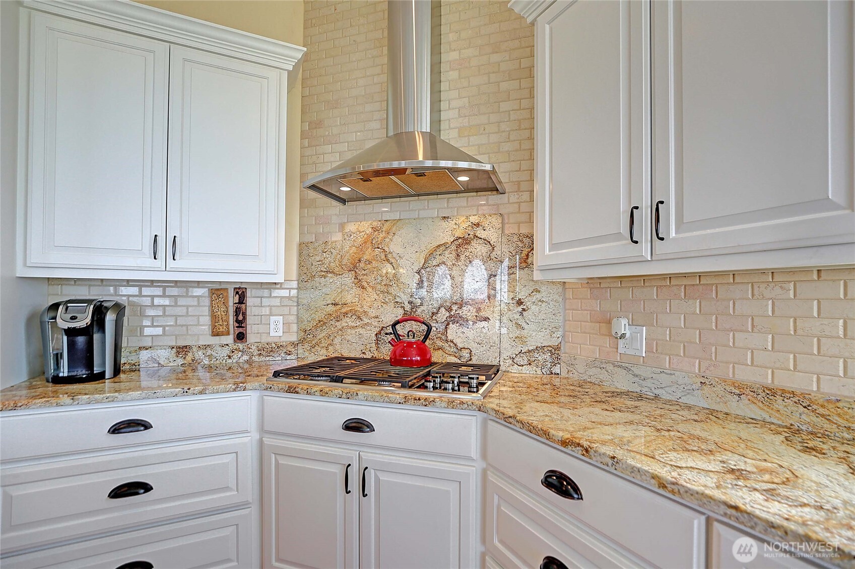 1009 Kingswood Drive Property Photo 16