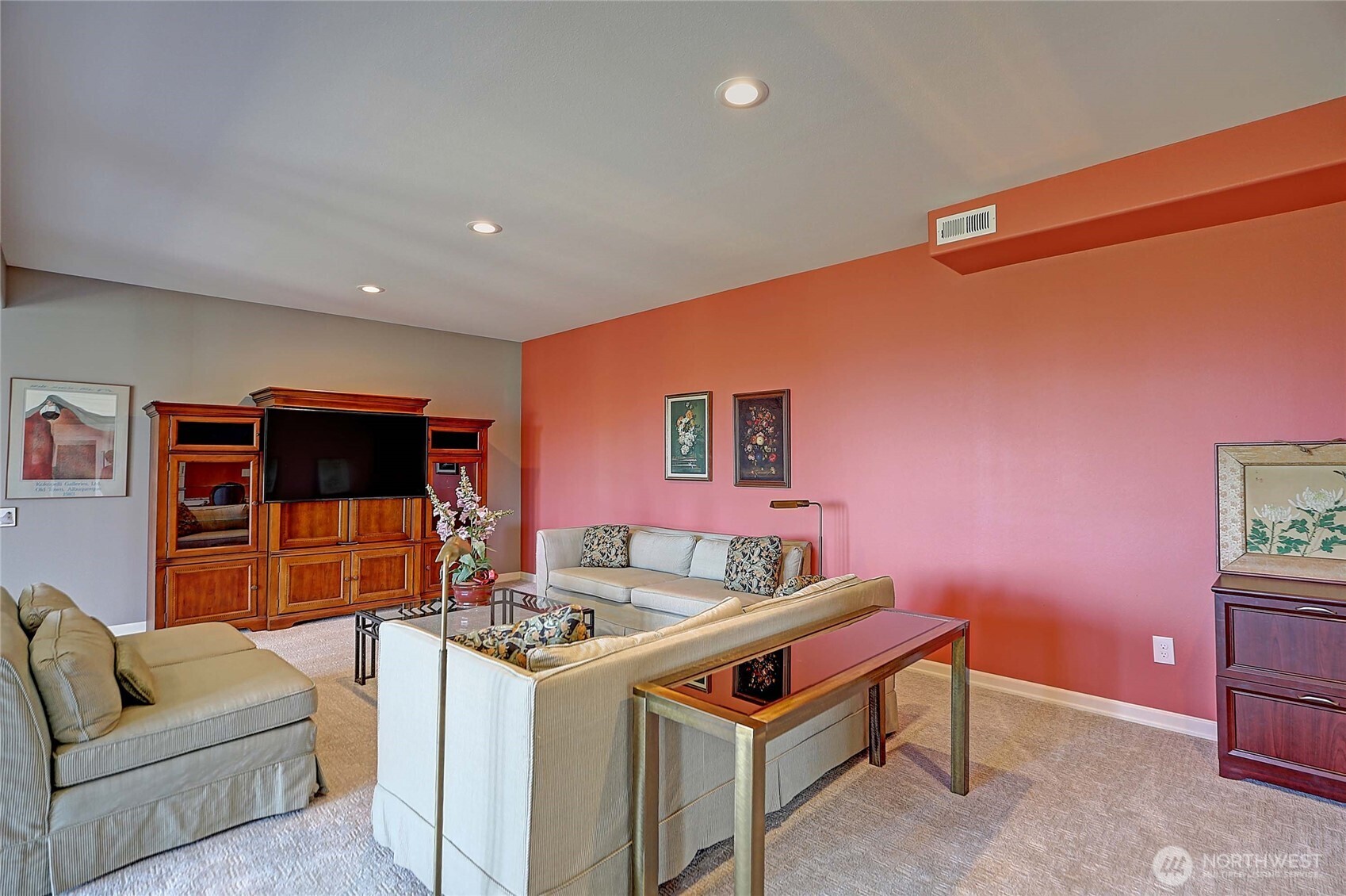 1009 Kingswood Drive Property Photo 35