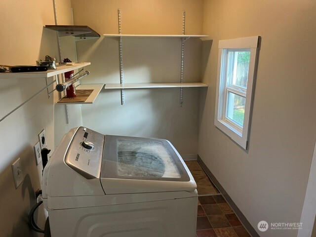 822 E Alder Property Photo 25