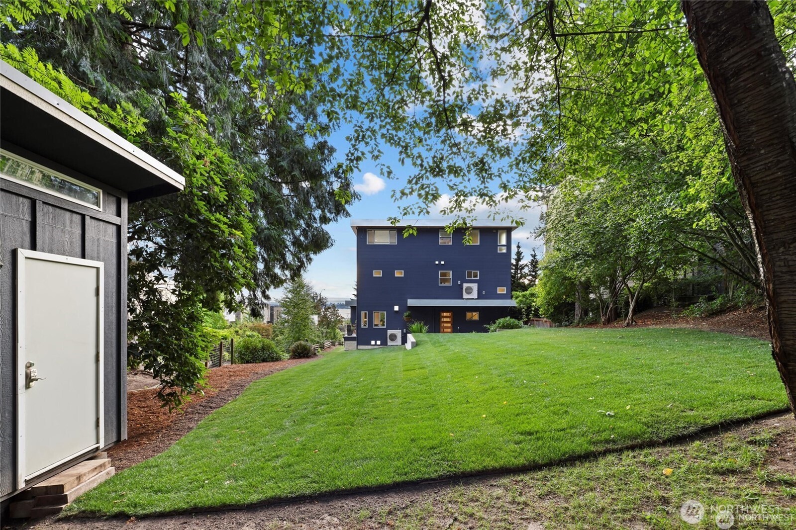 6304 Lakeview Drive Property Photo 39