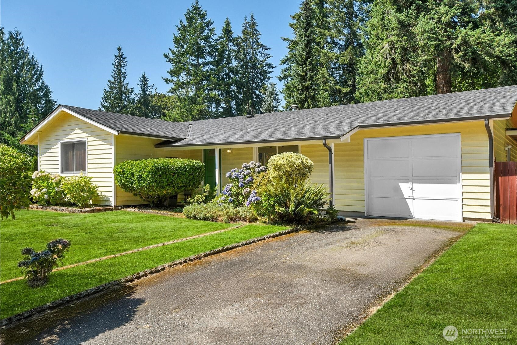 1906 114th Drive Property Photo 1