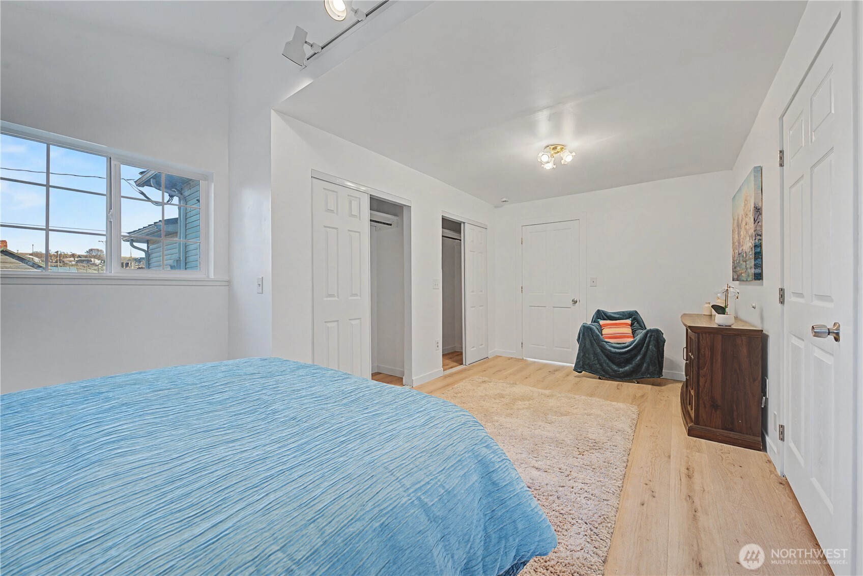 225 S D Street Property Photo 12